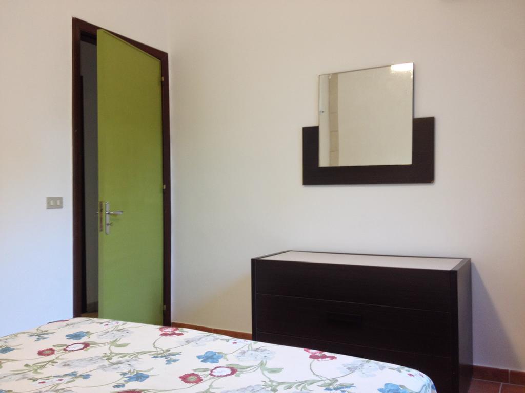 La Giara - Holiday Apartments 桑皮耶里 客房 照片